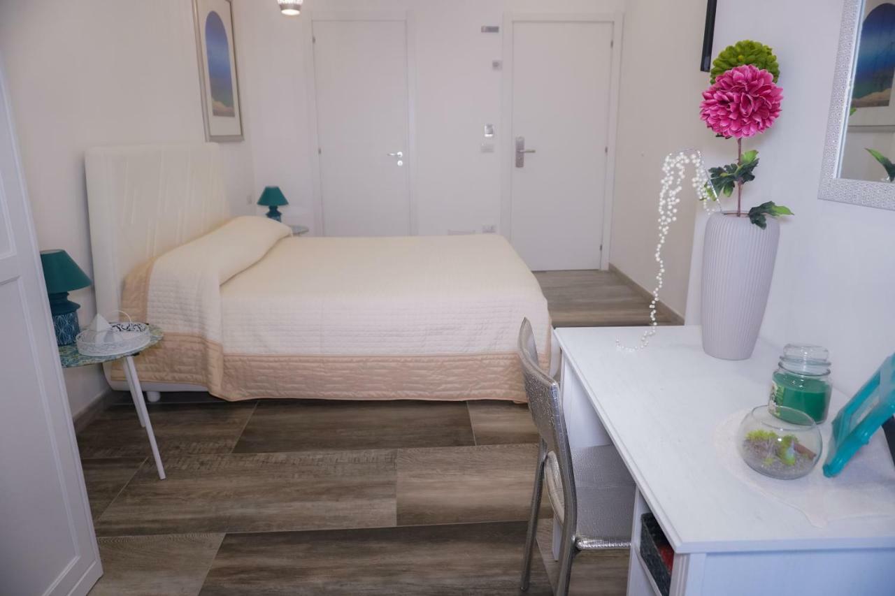 Aleandre Bed & Breakfast Фоджа Екстериор снимка